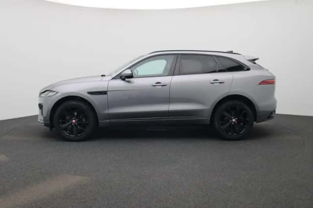 Jaguar F-Pace (2022) thumbnail 4