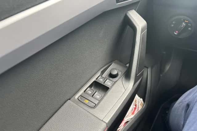 SEAT Arona (2021) thumbnail 13
