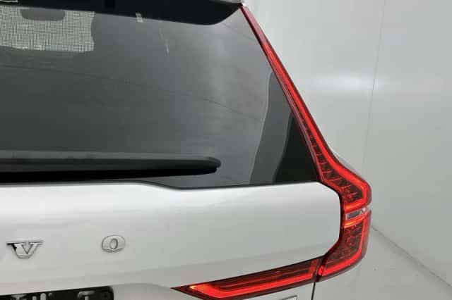 Volvo XC60 (2023) thumbnail 14