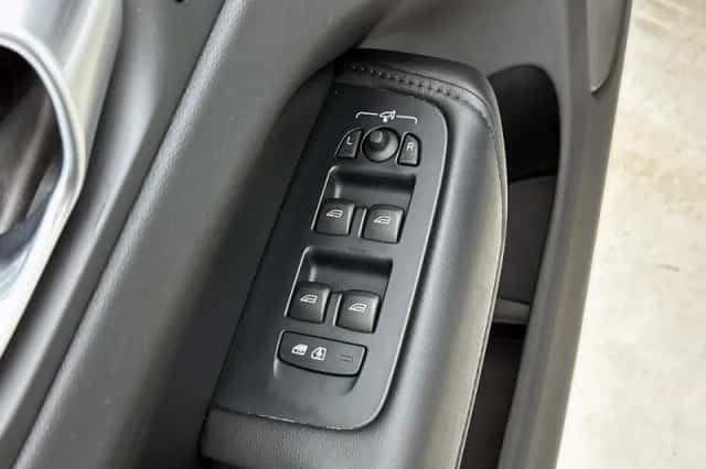 Volvo XC60 (2023) thumbnail 26