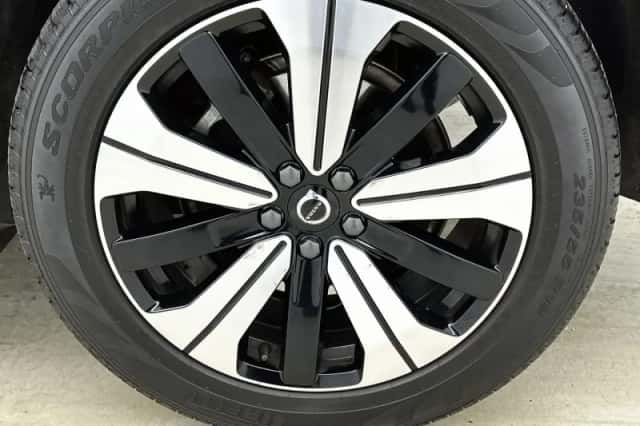 Volvo XC60 (2023) thumbnail 34
