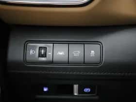 Hyundai Santa Fe (2023) thumbnail 32