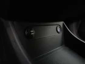Hyundai Santa Fe (2023) thumbnail 38