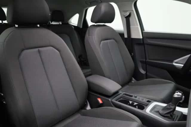 Audi Q3 (2021) thumbnail 35