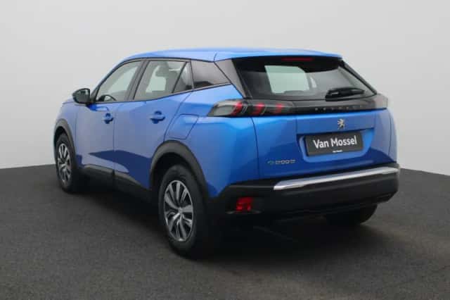 Peugeot e-2008 (2022) thumbnail 2