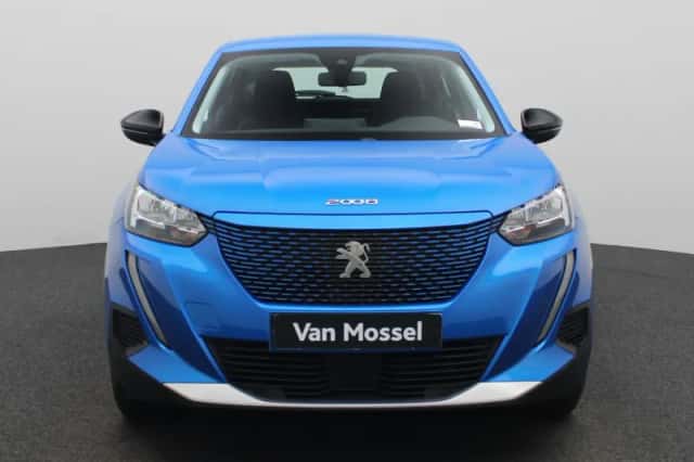 Peugeot e-2008 (2022) thumbnail 3