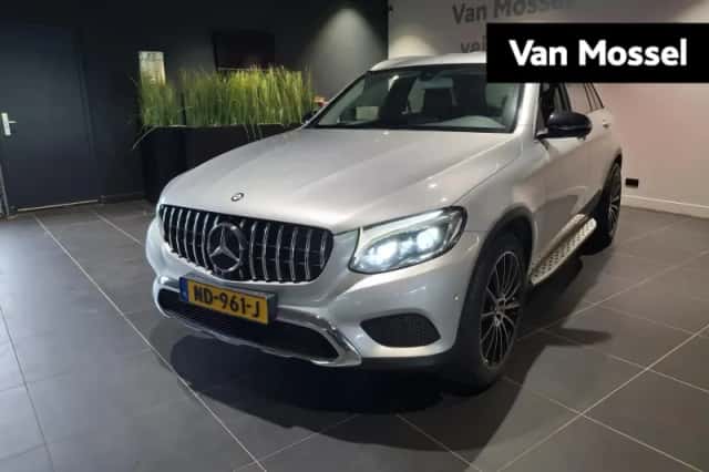 Mercedes-Benz GLC-Klasse (2017) thumbnail 1
