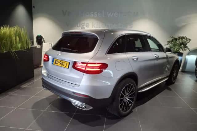 Mercedes-Benz GLC-Klasse (2017) thumbnail 4
