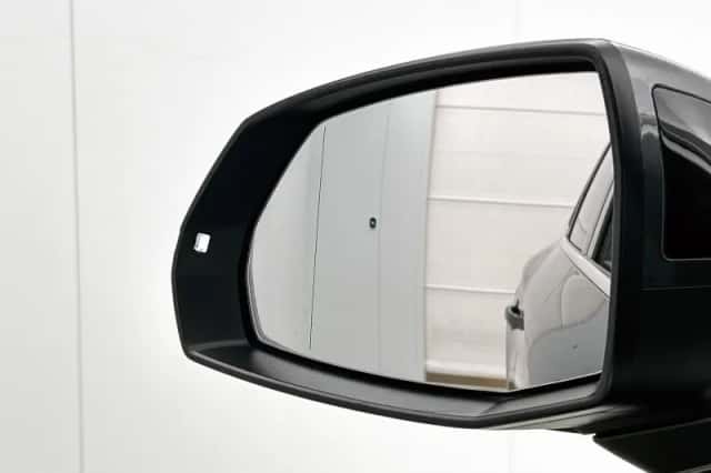 Audi Q5 (2020) thumbnail 24