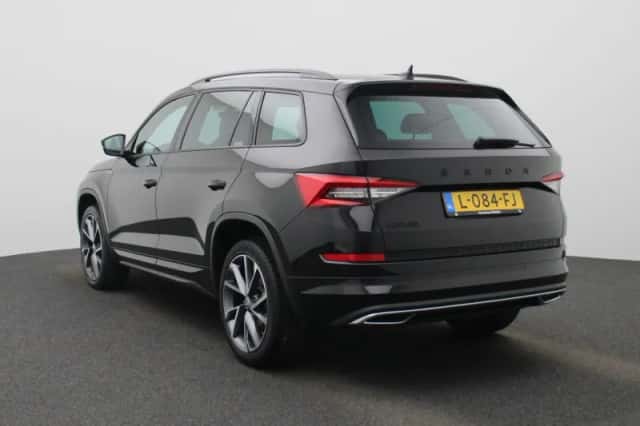 Škoda Kodiaq (2021) thumbnail 2