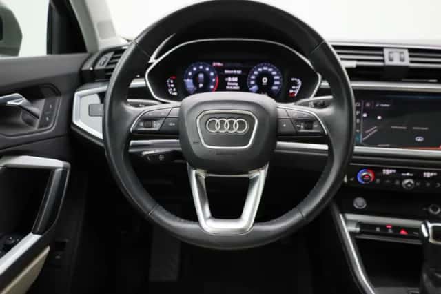 Audi Q3 (2020) thumbnail 7