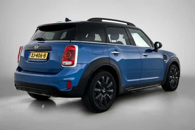 MINI Countryman (2019) thumbnail 4