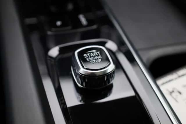 Volvo XC60 (2023) thumbnail 28