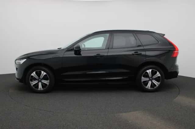 Volvo XC60 (2023) thumbnail 4
