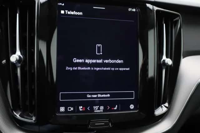 Volvo XC60 (2023) thumbnail 31