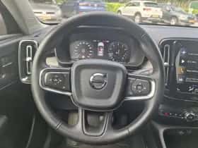 Volvo XC40 (2019) thumbnail 7