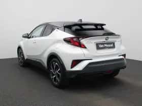Toyota C-HR (2021) thumbnail 2
