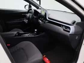 Toyota C-HR (2021) thumbnail 30