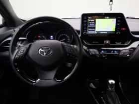 Toyota C-HR (2021) thumbnail 7