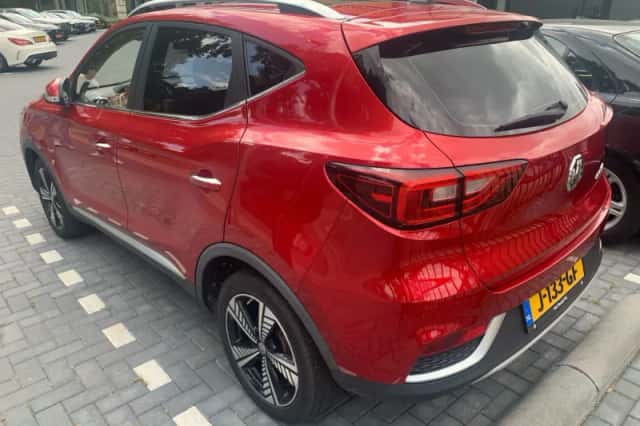 MG ZS EV (2020) thumbnail 4
