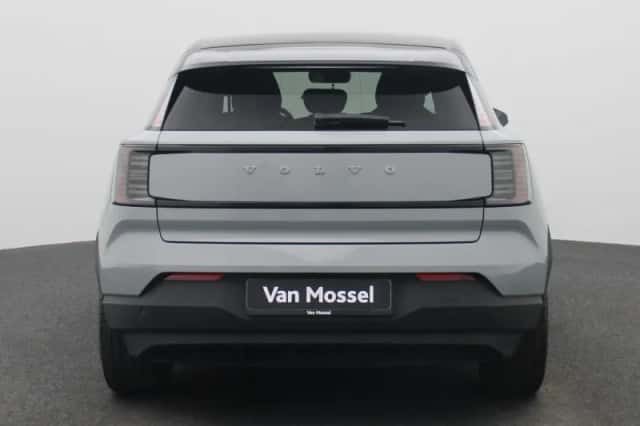 Volvo EX30 (2024) thumbnail 5