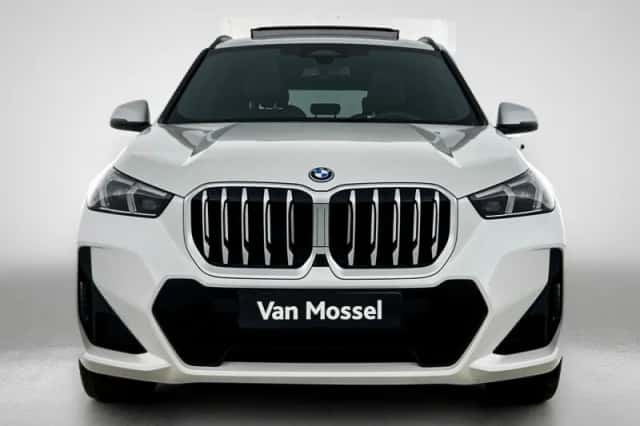 BMW X1 (2025) thumbnail 5