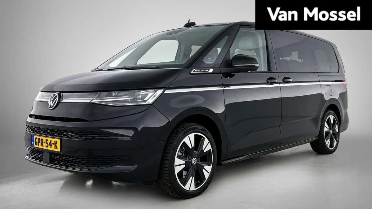Volkswagen Multivan (2023) — foto 1