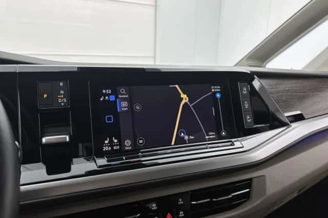 Volkswagen Multivan (2023) thumbnail 28