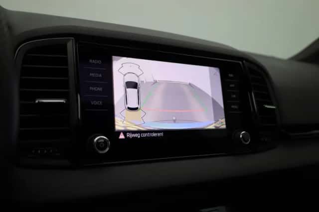 Škoda Karoq (2020) thumbnail 17
