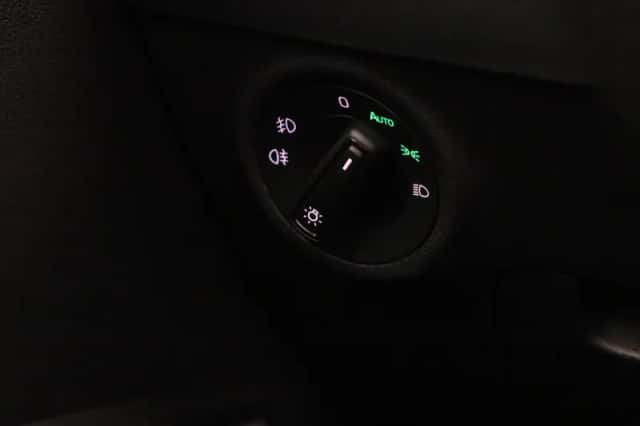 Škoda Karoq (2020) thumbnail 24