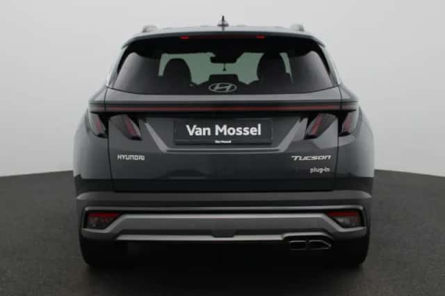 Hyundai Tucson (2025) thumbnail 5