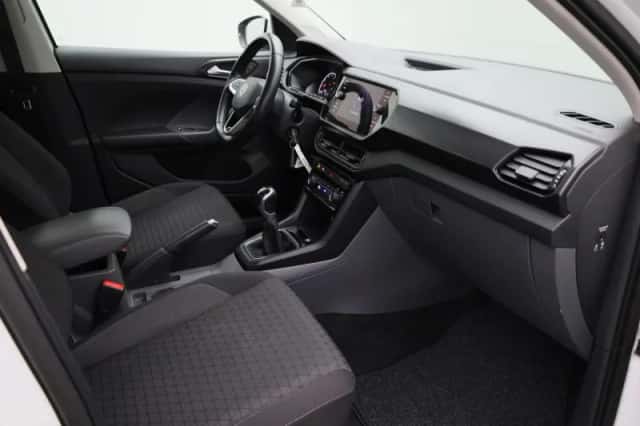 Volkswagen T-Cross (2021) thumbnail 27