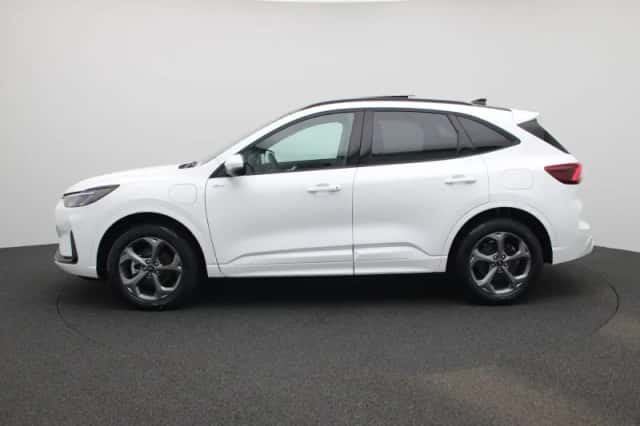 Ford Kuga (2025) thumbnail 4