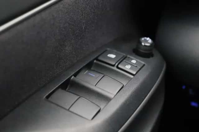 Toyota Yaris Cross (2022) thumbnail 28