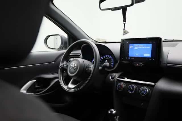 Toyota Yaris Cross (2022) thumbnail 32