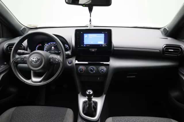 Toyota Yaris Cross (2022) thumbnail 33