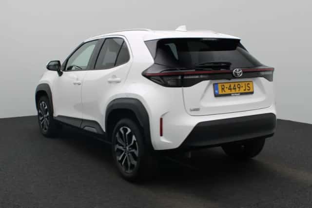 Toyota Yaris Cross (2022) thumbnail 2