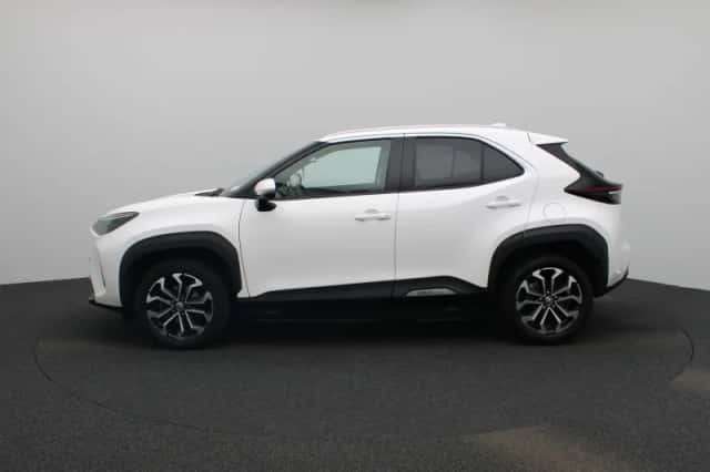 Toyota Yaris Cross (2022) thumbnail 4