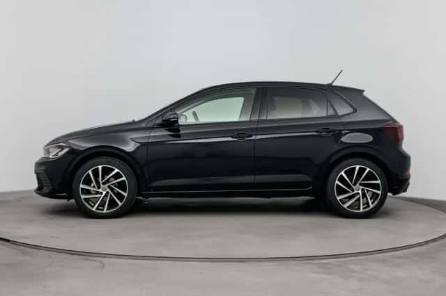 Volkswagen Polo (2024) thumbnail 2