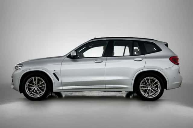 BMW X3 (2019) thumbnail 2