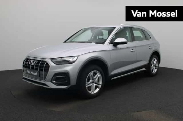 Audi Q5 (2023) thumbnail 1