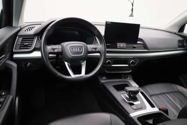 Audi Q5 (2023) thumbnail 7