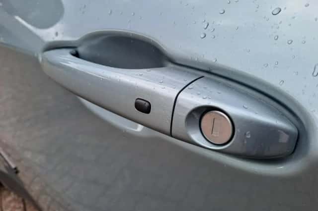 Jeep Compass (2023) thumbnail 9