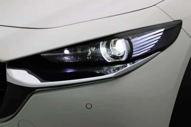 Mazda CX-30 (2023) thumbnail 14