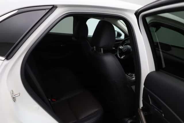 Mazda CX-30 (2023) thumbnail 29