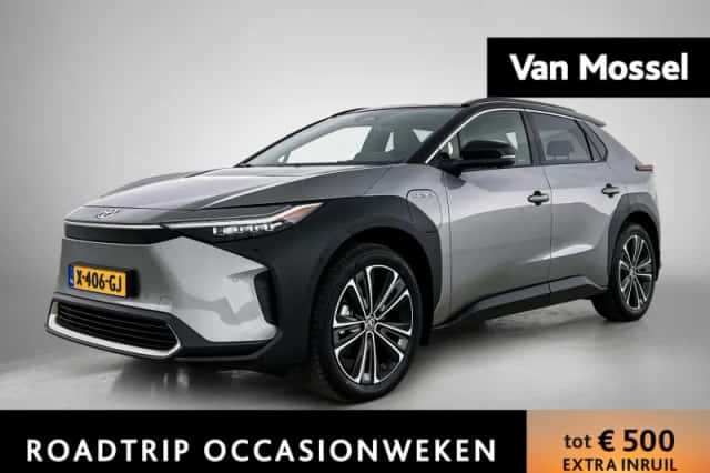 Toyota bZ4X (2023) thumbnail 1