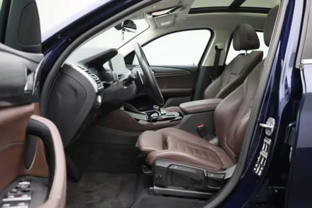 BMW X4 (2021) thumbnail 11