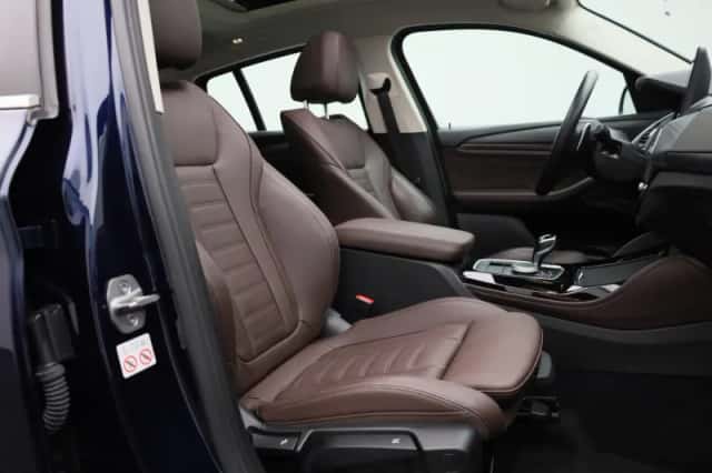 BMW X4 (2021) thumbnail 38