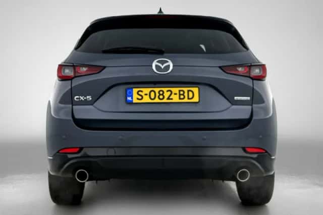 Mazda CX-5 (2023) thumbnail 3