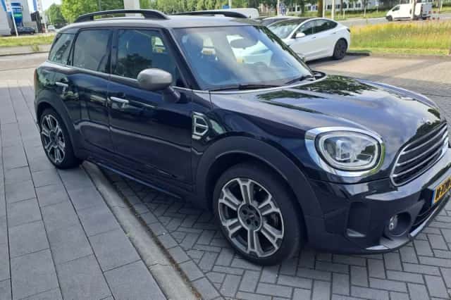 MINI Countryman (2021) thumbnail 4
